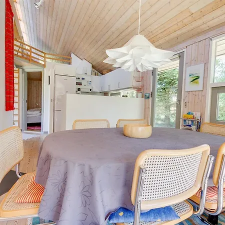 Tatil Evi Three-bedroom Holiday In *